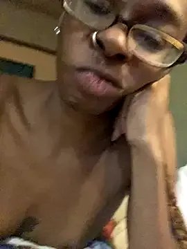 Jasmine_FullsShine on StripChat
