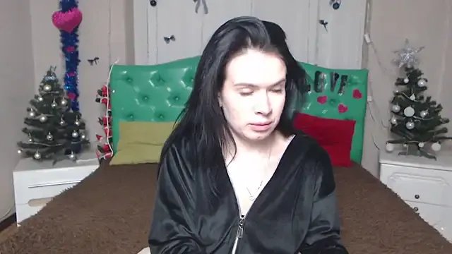 JasmineKouch on StripChat