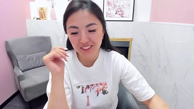 JasmineMagical on StripChat