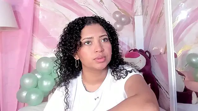 JessyZoe on StripChat 