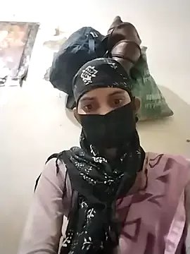 Jooli_cuty on StripChat