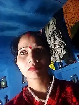 Jooli_xx on StripChat