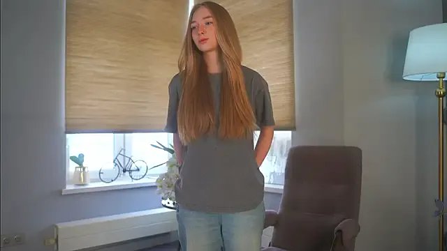 JosetteWeakly on StripChat