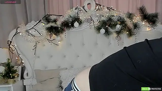 Joy_Barker on StripChat