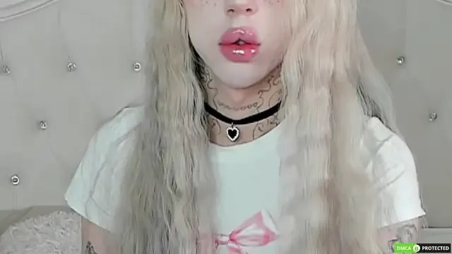 Joy_Barker on StripChat