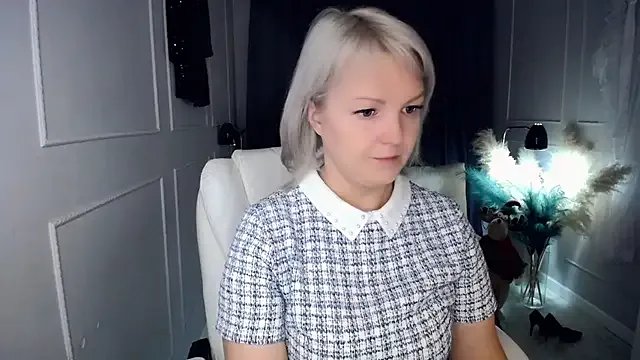 Juarnea on StripChat