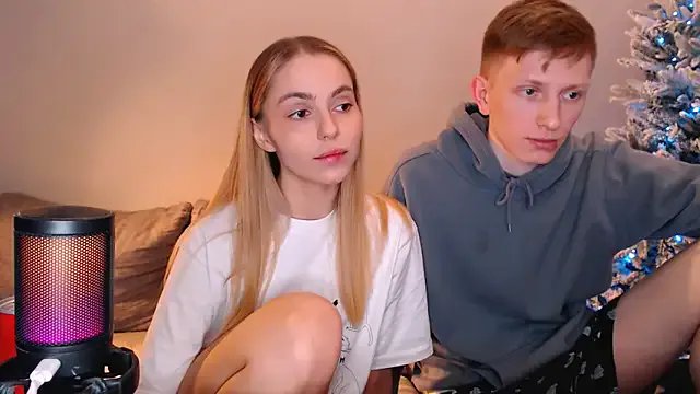 juliaanddima on StripChat