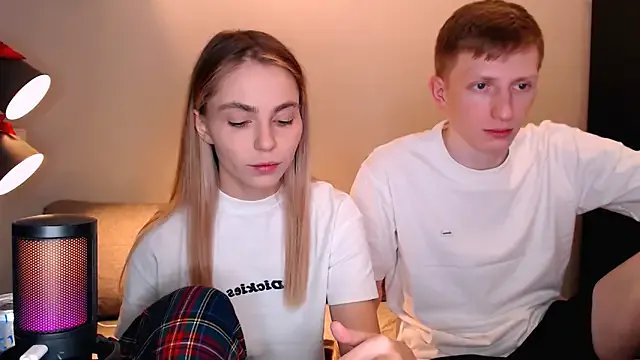 juliaanddima on StripChat