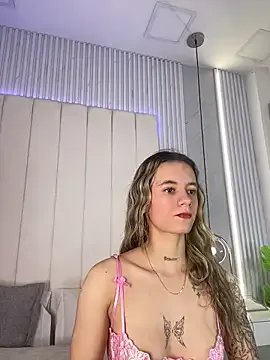 JuliaColemann on StripChat