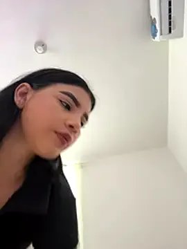 Julietalcl on StripChat