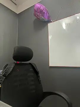 JuliethaDemon_ — Show full ass