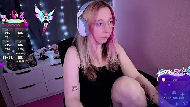 JustKerry on StripChat