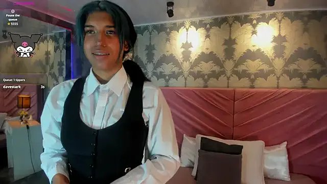 Karin_Ks on StripChat