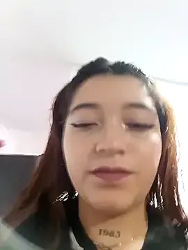 Karina_Leon on StripChat