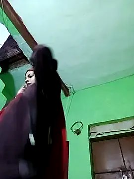 Karishma_cute on StripChat