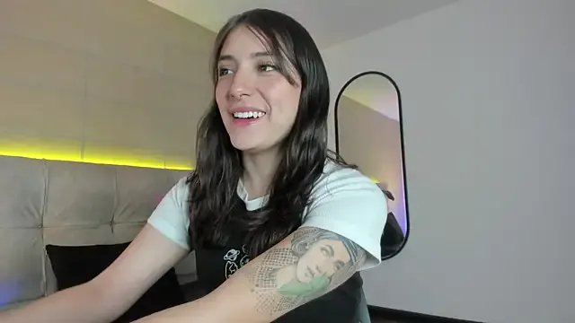 Karito-28 on StripChat