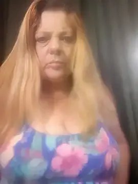 karlaanqui1 on StripChat