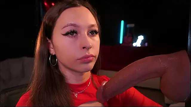 karolineneuer_ — Suck two dildos