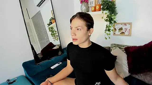 KassMonroe on StripChat