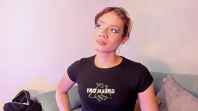 KassMonroe on StripChat