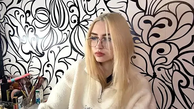 Kat_Catherine — Show a basic belly roll