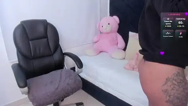 kate_lua on StripChat