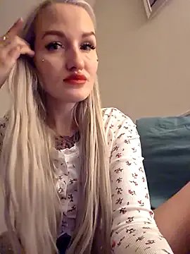 KateMonroe on StripChat