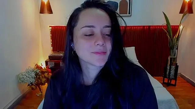 KatherineBond on StripChat