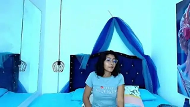 KATY_LOWERY on StripChat