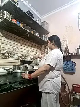 Kavya_kapoor on StripChat