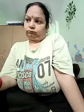 Kavya_kapoor on StripChat