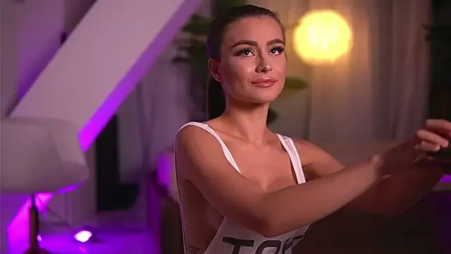 KaylaBray on StripChat