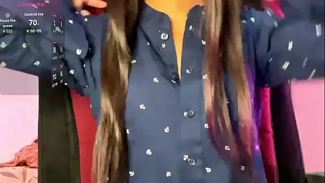 Kayzza_5 on StripChat