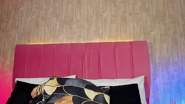 Kendra_kobein on StripChat