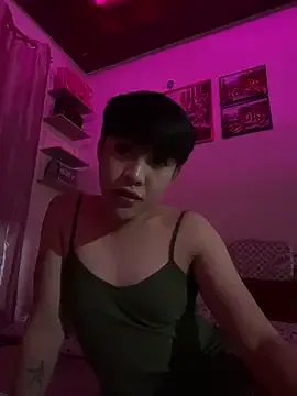 Keyka15 on StripChat