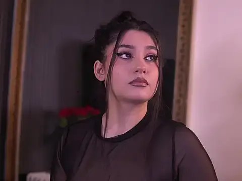 KeylaNoir on StripChat