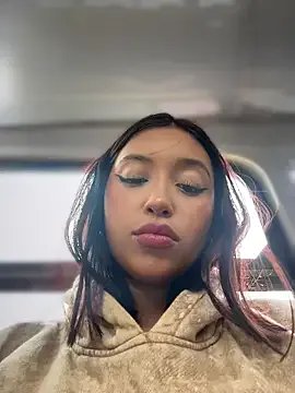 Kitty-LS on StripChat