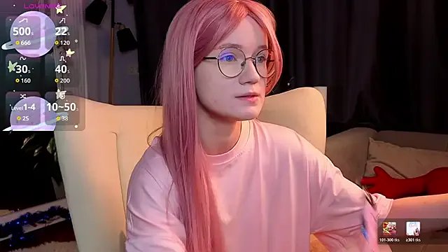 Kitty_smalltits on StripChat