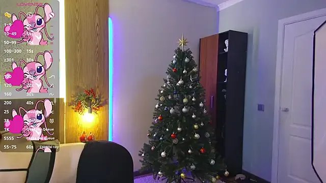 Kortney_Fox on StripChat