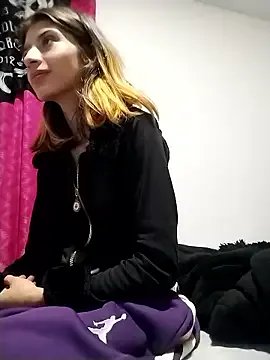 KratosAfroditacs on StripChat