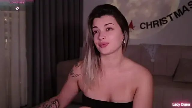LadyDiLancaster on StripChat