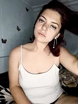 LadyNora on StripChat