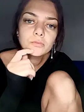 LadyNora on StripChat