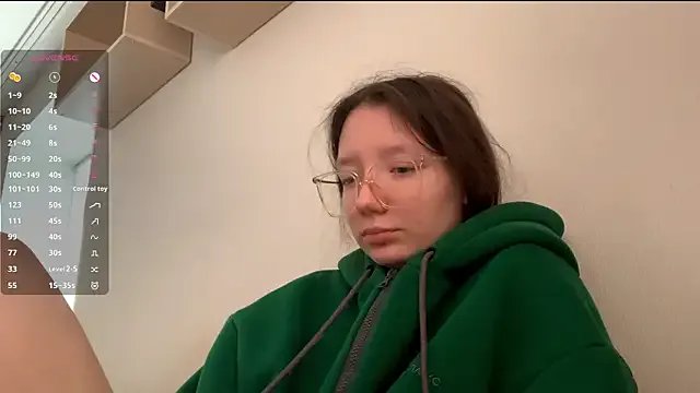 LakendraNoren — slap my ass hard x2