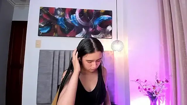 LaraGoldd — Let's play dice (Surprise)