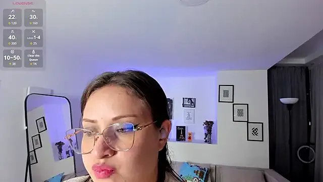 Laureen_se on StripChat