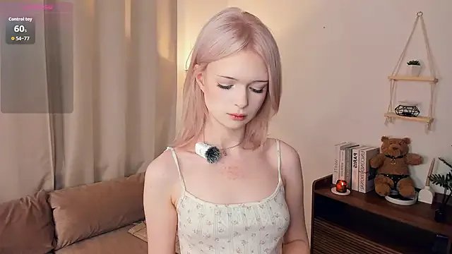 LaureMestler — Flash tits