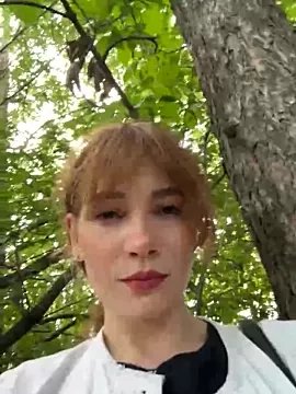 LavenderHot on StripChat