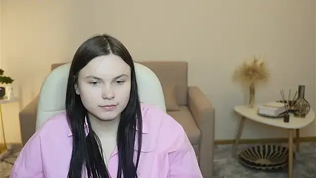 LeilaErcolani's avatar