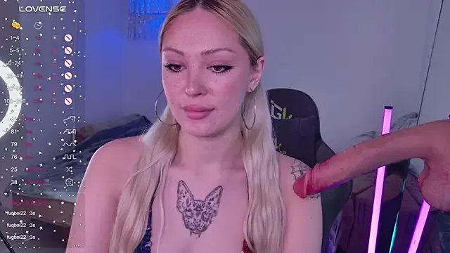 LeksaCandy on StripChat